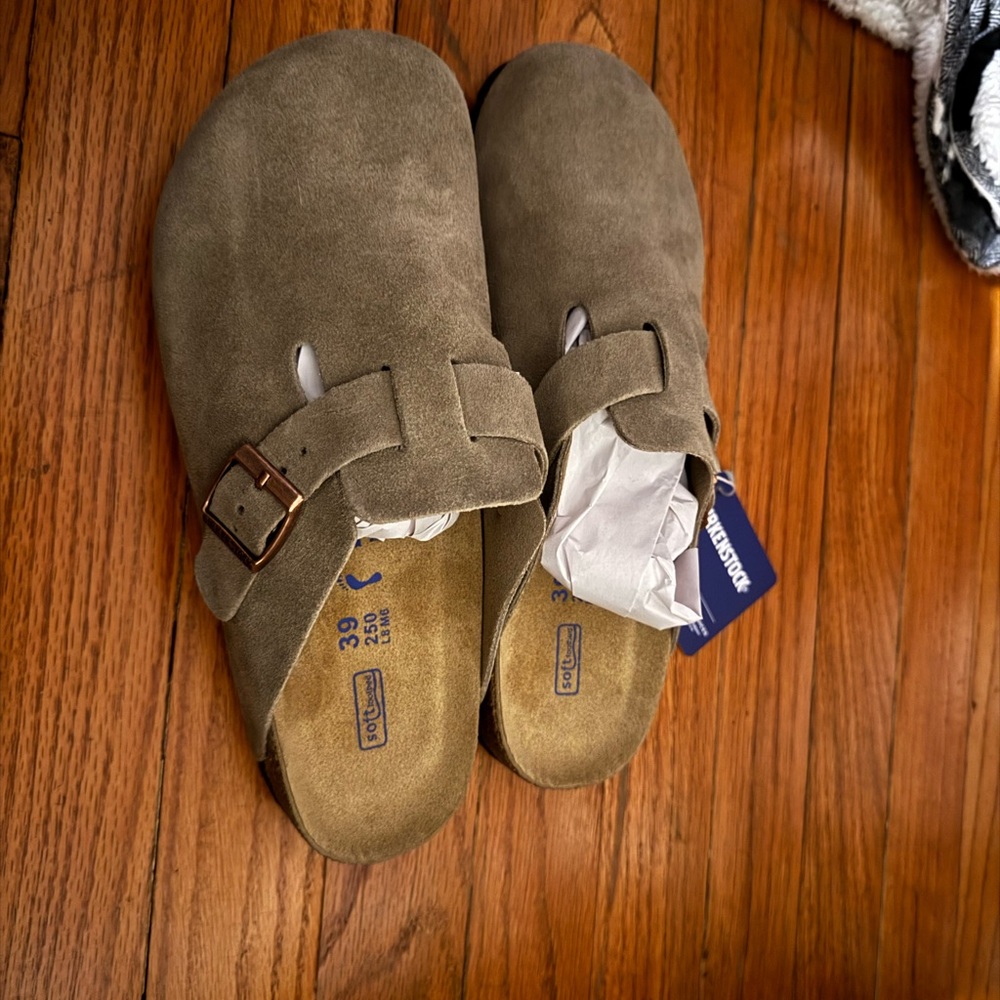 Birkenstock women’s Suede Loafers - Olive - Picture 3 of 6